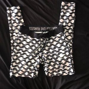 Size Small Nike Dri Fit leggings